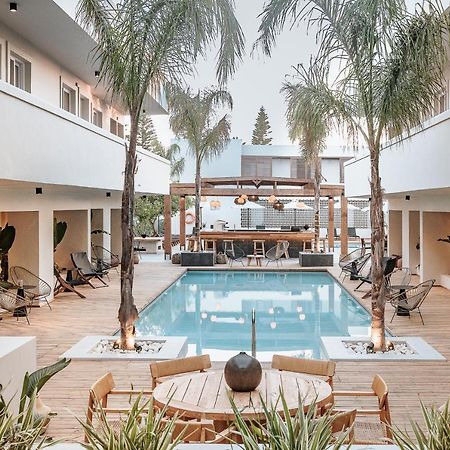 More Meni Residence & Suites Kos Bagian luar foto