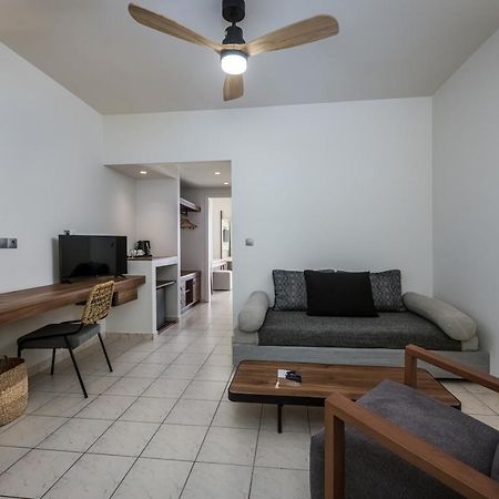More Meni Residence & Suites Kos Bagian luar foto