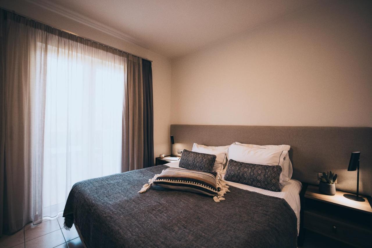 More Meni Residence & Suites Kos Bagian luar foto
